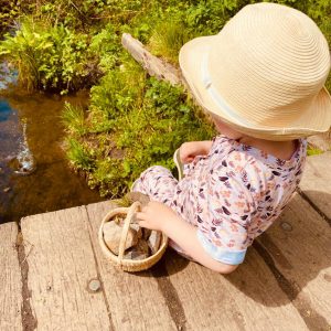 golden bee sleeved romper model 1